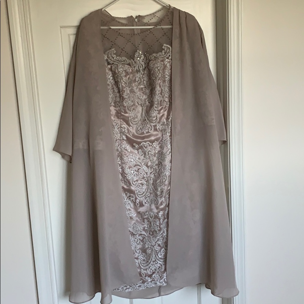 Elegant dress